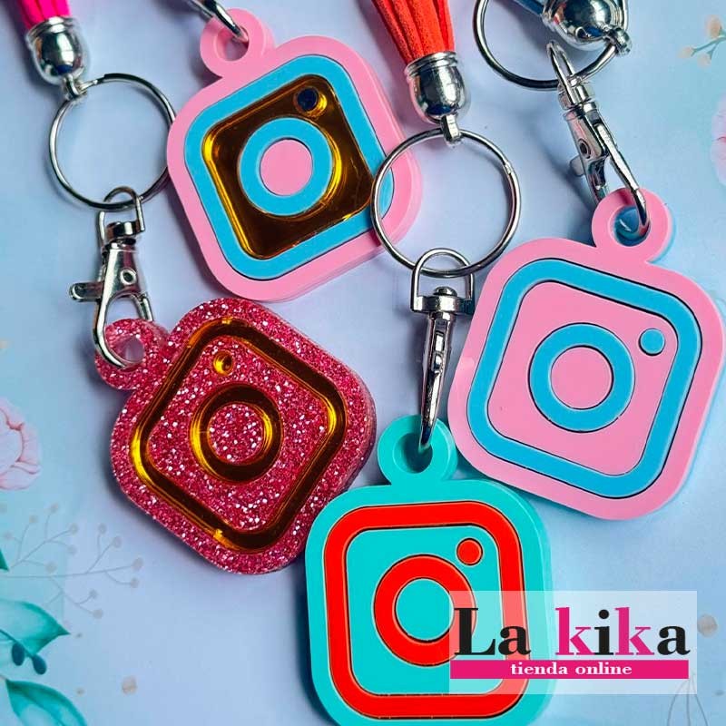 🔗 Llavero Inteligente NFC para Instagram en Metacrilato – Personalizado por Colores 🔗 Llavero Inteligente NFC para Instagram en Metacrilato – Personalizado por Colores