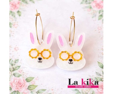 Pendientes Conejito Acrílico 🐰✨ Gafas Doradas y Aro Acero
