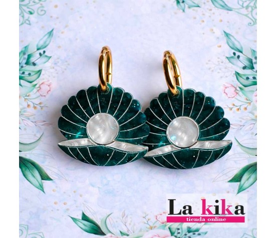 Pendientes Vieira con Aro Dorado Inoxidable 🐚✨ Distintos Colores